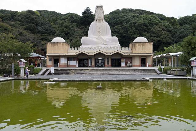 Ryōzen Kannon